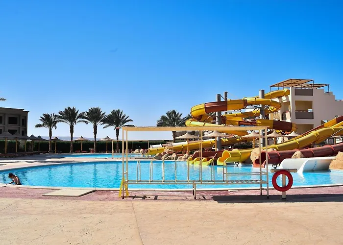 Adel At Alkarma Resorts& Aquapark