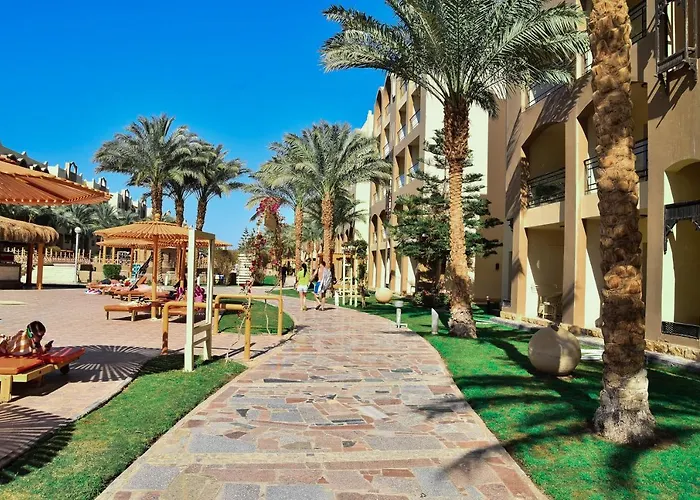 Adel At Alkarma Resorts& Aquapark *